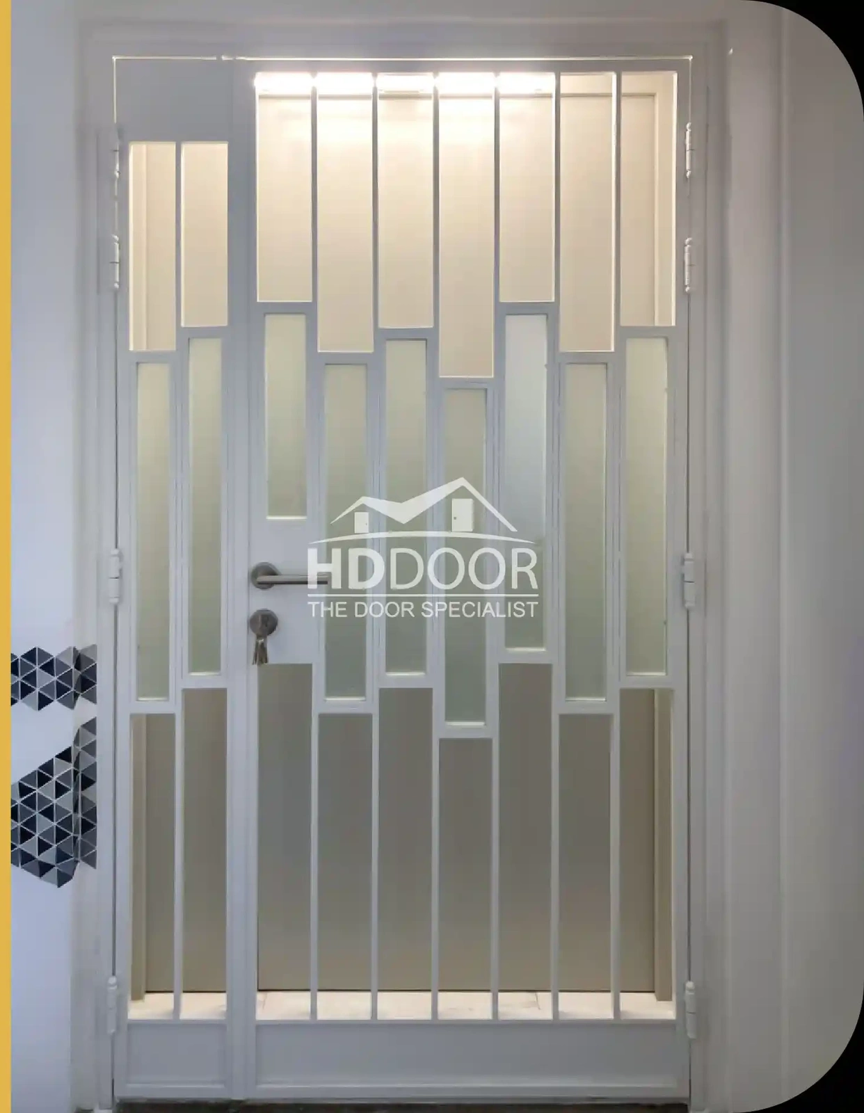 Frosted Glass Gate – FGG06